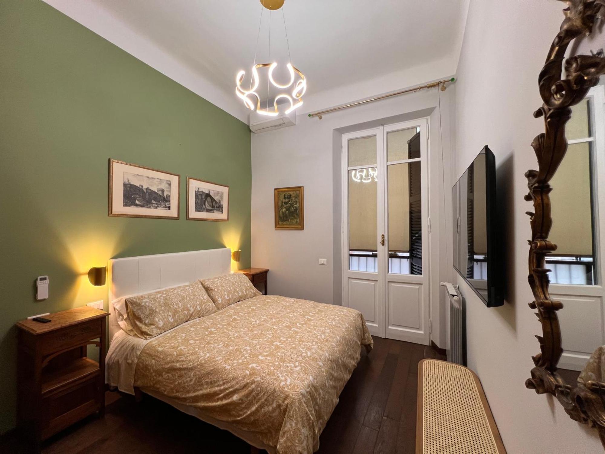 A Casa Di Lu, Al Colosseo - Guest House โรม ภายนอก รูปภาพ