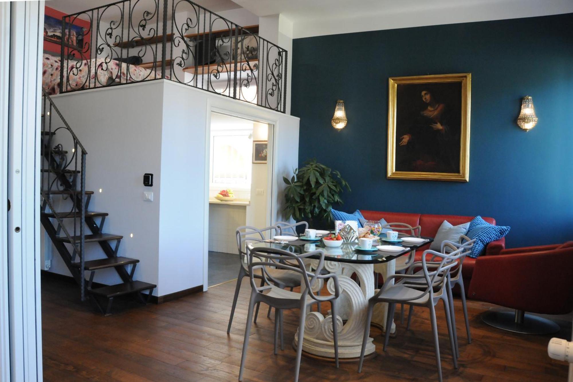 A Casa Di Lu, Al Colosseo - Guest House โรม ภายนอก รูปภาพ