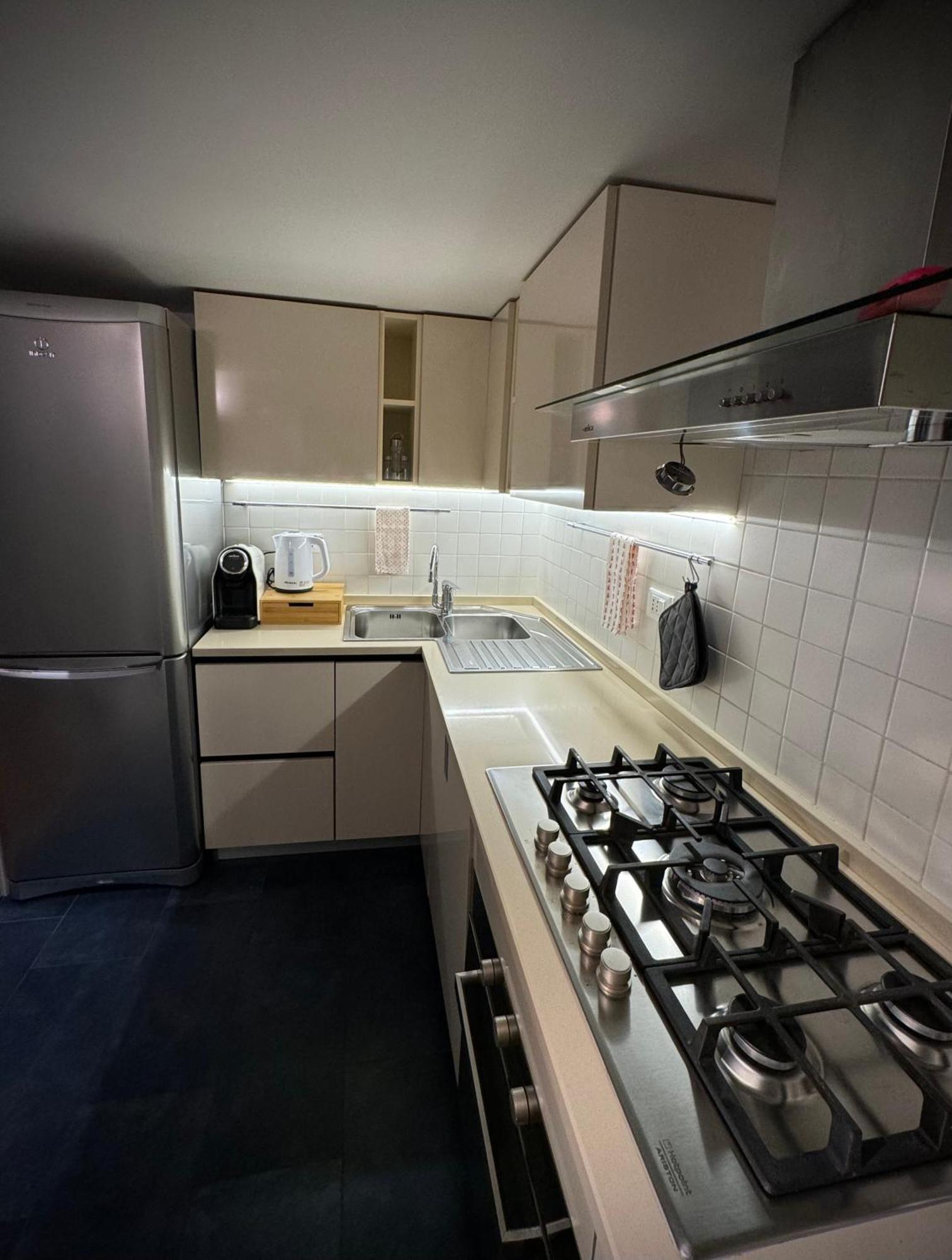 A Casa Di Lu, Al Colosseo - Guest House โรม ภายนอก รูปภาพ